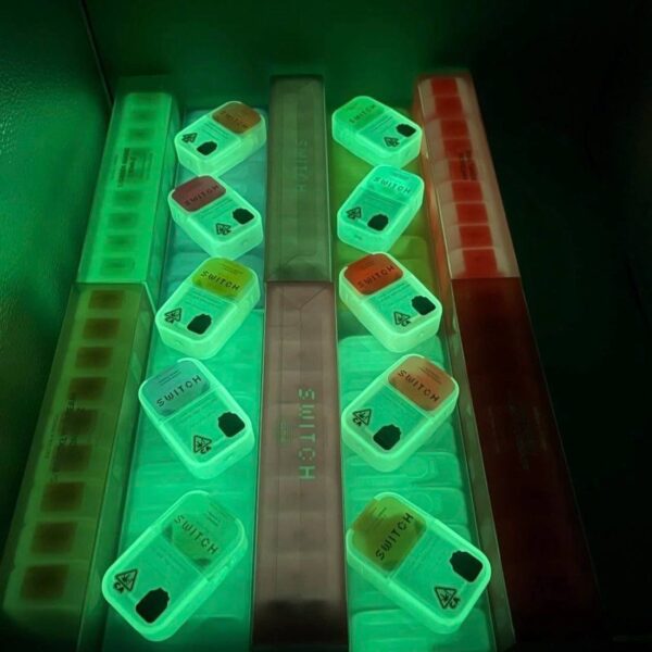 Boutiq Switch Glow Disposables